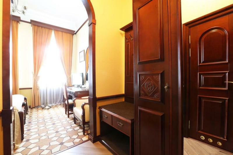 Garni Hotel Mińsk Zewnętrze zdjęcie